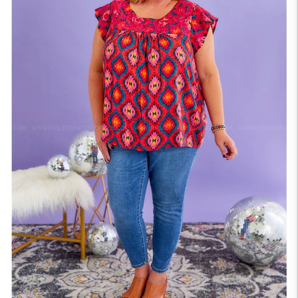 NWT Savannah Jane Large multi-print top with embroidered flowers around neckline